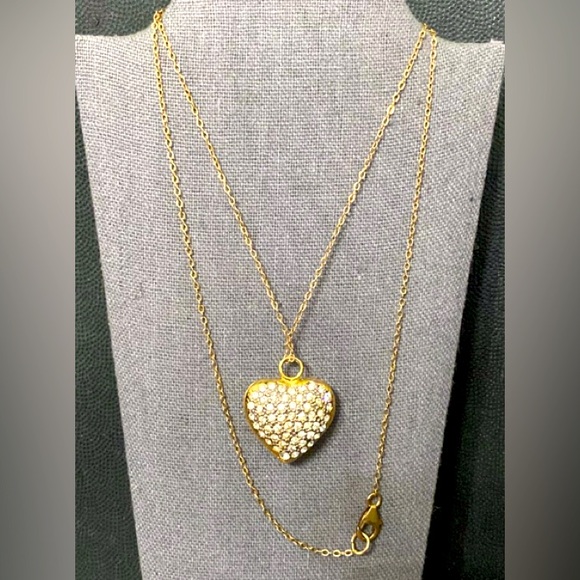 Vintage Gold Tone puffed heart pendant with rhinestones on Gold tone chain - Picture 1 of 10